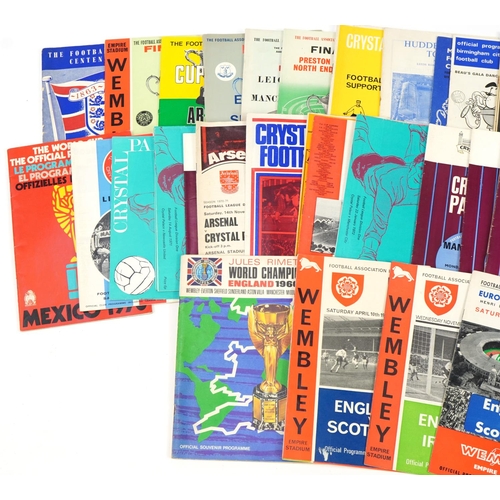 2262 - 1960s and later football programmes including Cup Finals