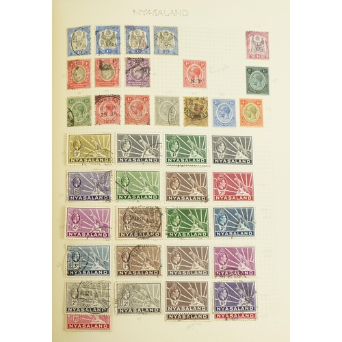 2525 - Album of Commonwealth stamps