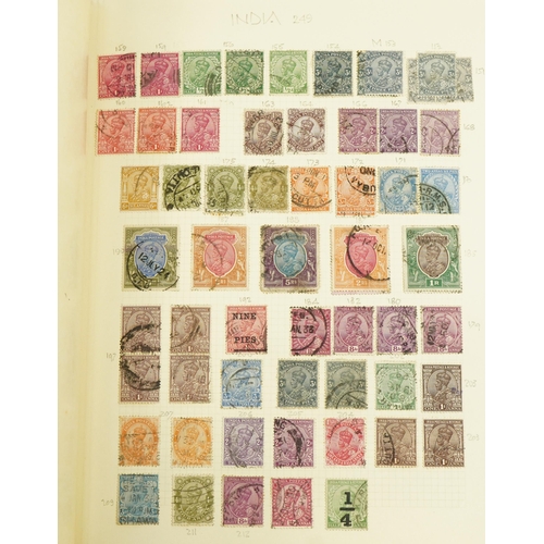 2518 - Album of Commonwealth stamps