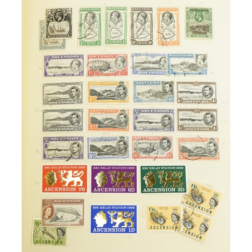 2529 - Album of Commonwealth stamps