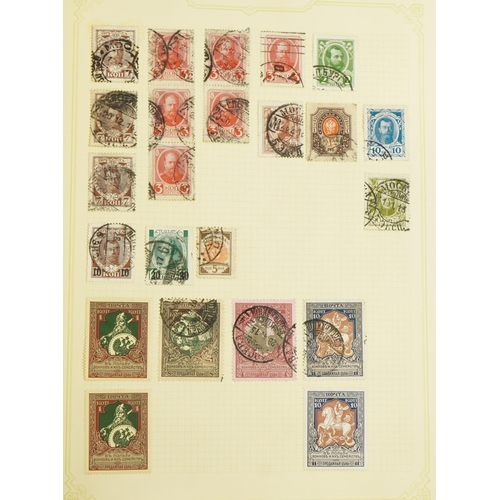 2521 - Album of mainly German and Russian stamps