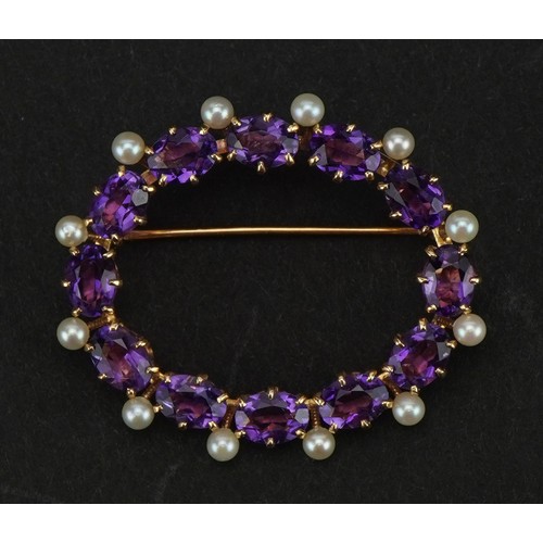 3059 - 14k gold amethyst and seed pearl oval brooch, 4.0cm wide, 8.1g