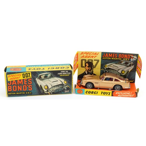 2014 - Vintage Corgi Toys diecast James Bond 007 Aston Martin DB5 261 with two figures, special instruction... 