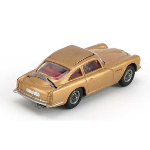 2014 - Vintage Corgi Toys diecast James Bond 007 Aston Martin DB5 261 with two figures, special instruction... 