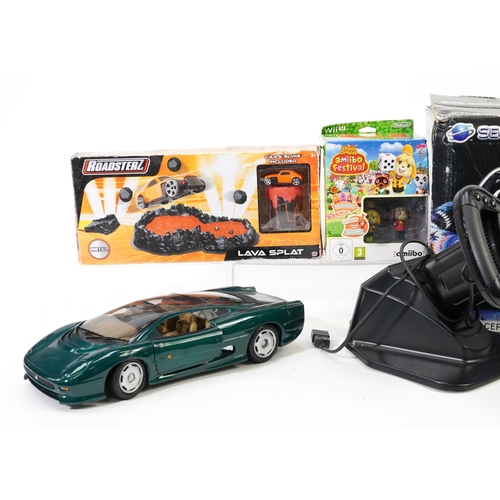 1625 - Vintage and later toys including a Sega Saturn Arcade Racer, Meccano and a Maisto 1/12 scale diecast... 