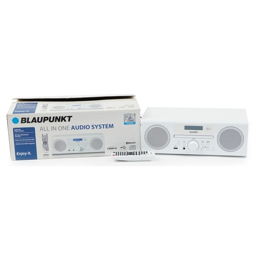 1526 - Blaupunkt all-in-one Bluetooth audio system with box