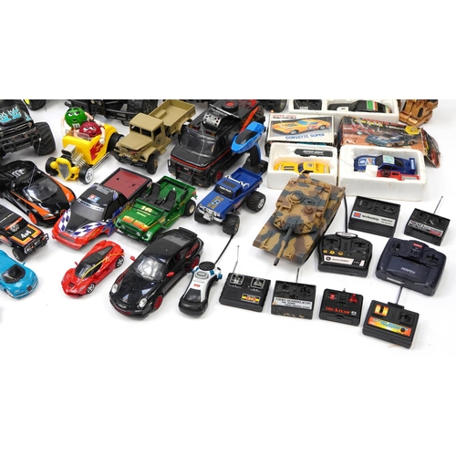 1691 - Large collection of vintage and later model remote control vehicles