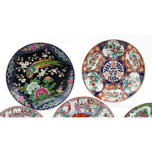 1325 - Five Chinese and Japanese porcelain plates including three Cantonese and an Imari example, the large... 