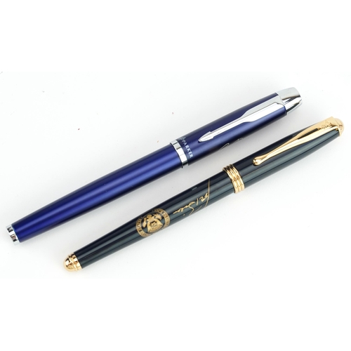 211 - Two American presidential and political interest pens including Parker with Barack Obama facsimile s... 