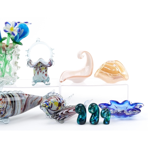 1336 - Art glassware including glass flowers, four fish and Venus Czech glass, the largest 35cm in length