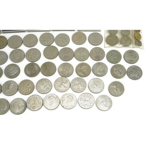 658 - Collection of commemorative crowns and coins