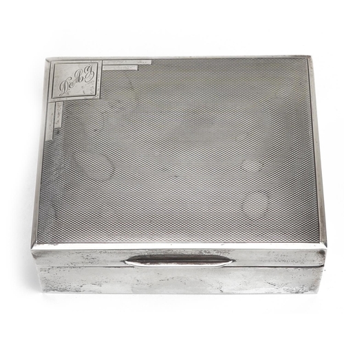 80 - Thomas William Lack, Art Deco silver cigarette box, the hinged lid with engine turned decoration, Lo... 