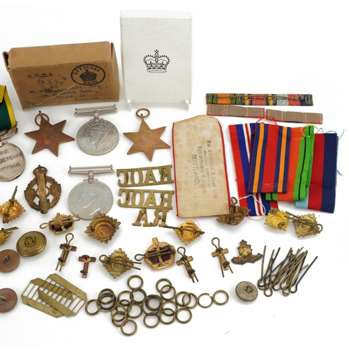 812 - British military World War I and later militaria including George VI Territorial Efficient Service m... 