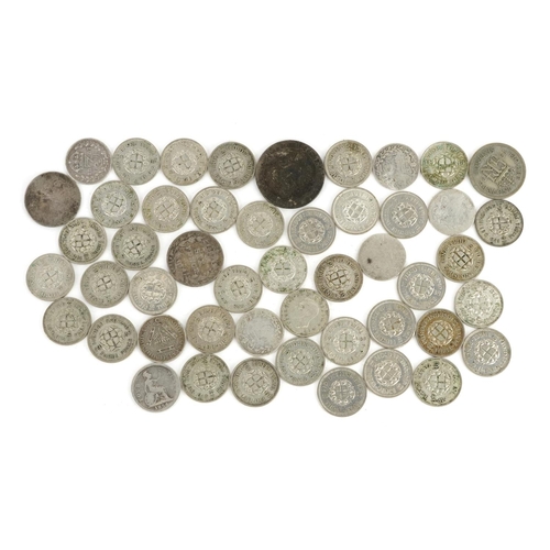 673 - Collection of Victorian and later thrupenny bits, 71g