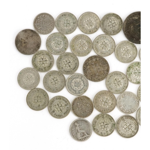 673 - Collection of Victorian and later thrupenny bits, 71g