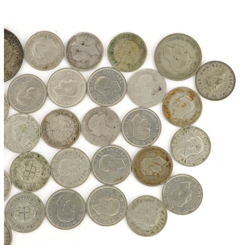 673 - Collection of Victorian and later thrupenny bits, 71g