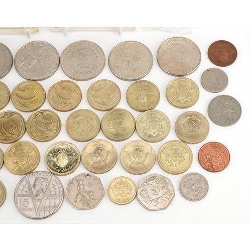 667 - British coinage including five pounds, two pounds and fifty pence coins