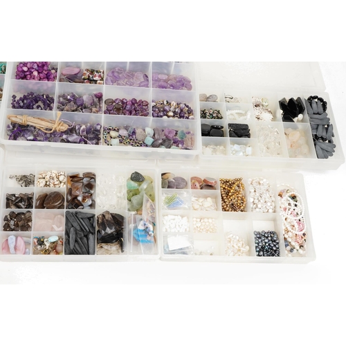 2639 - Large collection of loose semi precious stones and beads including cloisonne, lapis lazuli, turquois... 