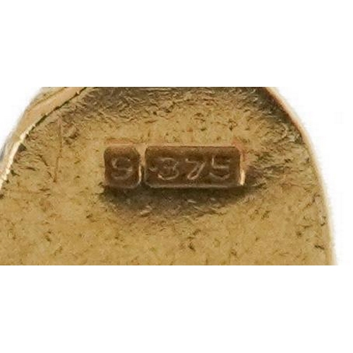 2166 - 9ct gold love heart padlock, 2.1cm high, 2.0g