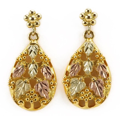 2095 - Pair of 10k three tone gold leaf drop earrings, 2.6cm high, 3.7g