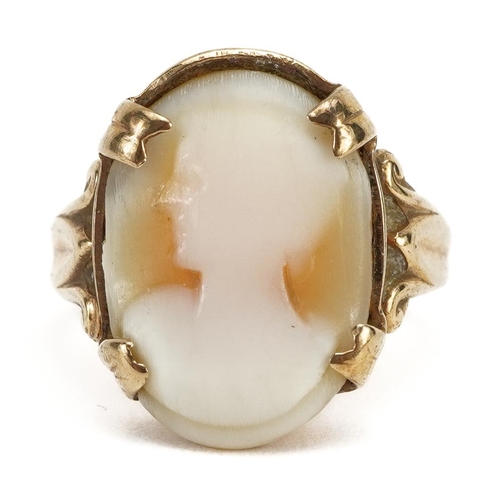 2175 - 9ct gold cameo maiden head ring, size H, 3.1g