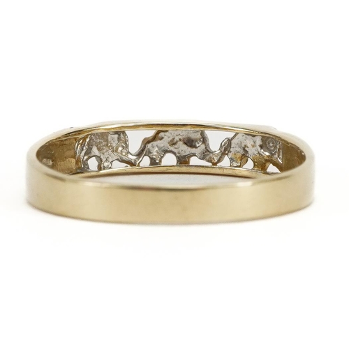 2225 - 9ct gold elephant ring, size P, 1.6g