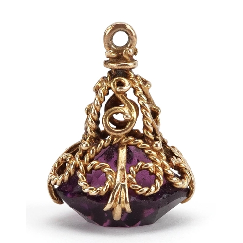 2149 - 9ct gold amethyst seal fob, 2.6cm high, 8.9g