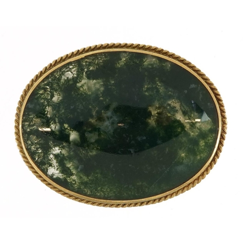 2086 - 9ct gold mounted moss agate oval brooch, 4.3cm wide, 16.7g