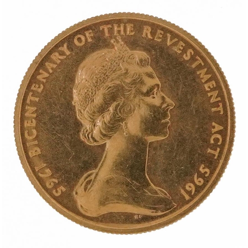 610 - Elizabeth II 1965 Isle of Man gold half sovereign