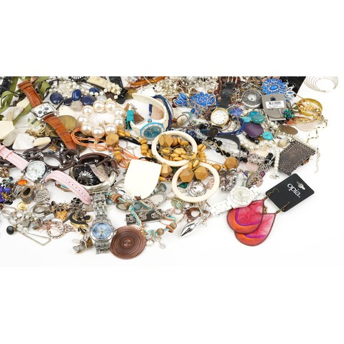 2638 - Large collection of vintage and later costume jewellery and wristwatches including necklaces, brooch... 