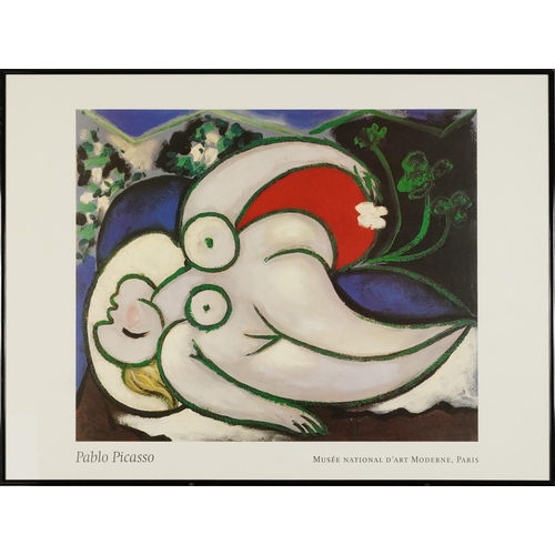 1537 - Pablo Picasso Museum of National Modern Art Paris poster, framed and glazed, 79cm x 59cm excluding t... 