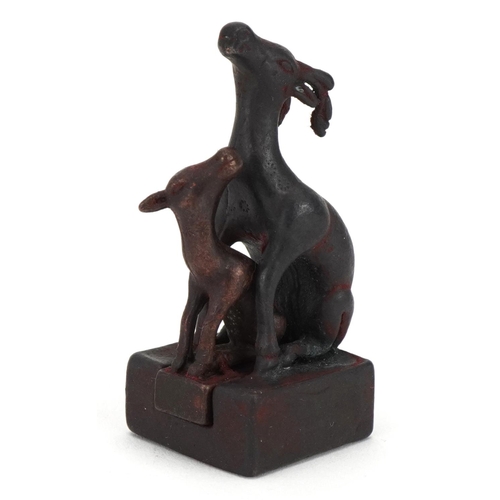 47 - Chinese patinated bronze two piece seal in the form of a deer and a foal, 5cm high