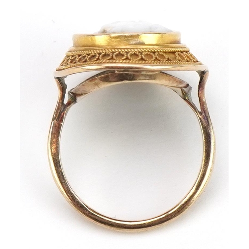 2044 - Continental unmarked gold cameo maiden head ring with filigree setting, tests as 9ct gold, size J, 3... 