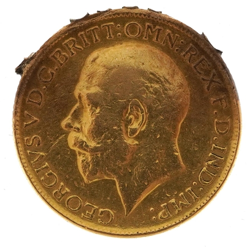 139 - George V 1911 gold sovereign - this lot is sold without buyer’s premium, the hammer price is the pri... 