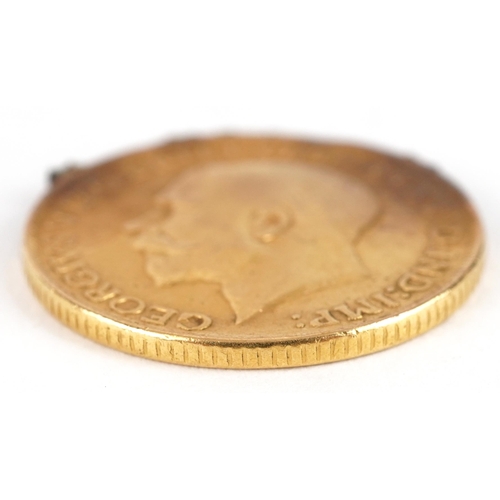 139 - George V 1911 gold sovereign - this lot is sold without buyer’s premium, the hammer price is the pri... 