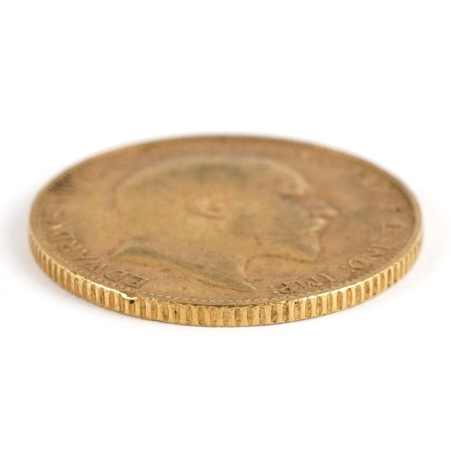 66 - Edward VII 1907 gold sovereign - this lot is sold without buyer’s premium, the hammer price is the p... 