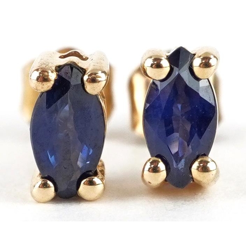 2085 - Pair of 10k gold sapphire stud earrings, 6.0mm high, 0.6g