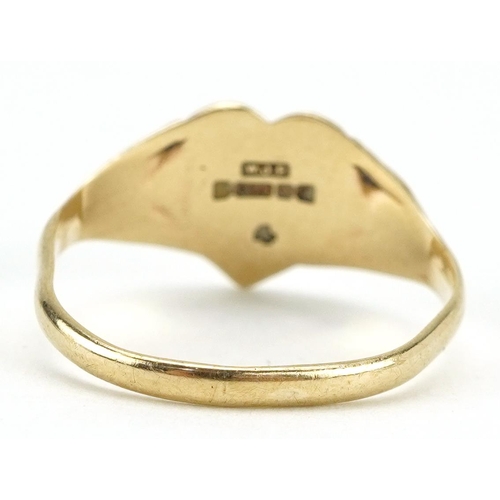 2299 - Antique style 9ct gold love heart signet ring, size J, 1.1g