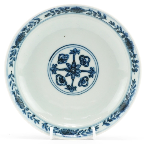 646 - Chinese blue and white porcelain dish hand painted with flowers, six figure character marks to the r... 
