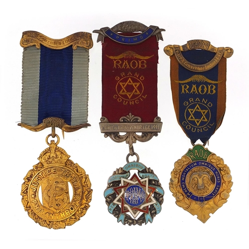 1608 - Three Royal Order of Buffalo silver jewels, two with enamel, two with fitted cases