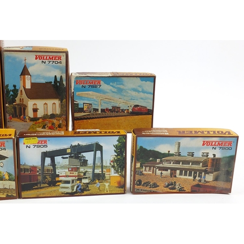 1502 - Twelve Vollmer N gauge model railway trackside building kits with boxes including numbers 7504, 7527... 