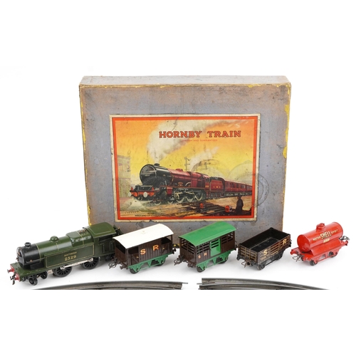1404 - Hornby O gauge tinplate model railway electric tank goods set with box No TS450