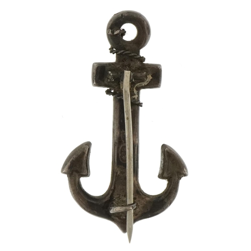 2268 - Russian silver niello work brooch in the form of an anchor, 4.0cm high, 4.0g