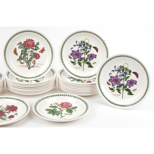 489 - Thirty Portmeirion Botanic Garden dinner plates, 27cm in diameter