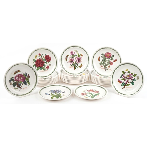 488 - Thirty Portmeirion Botanic Garden dinner plates, 27cm in diameter