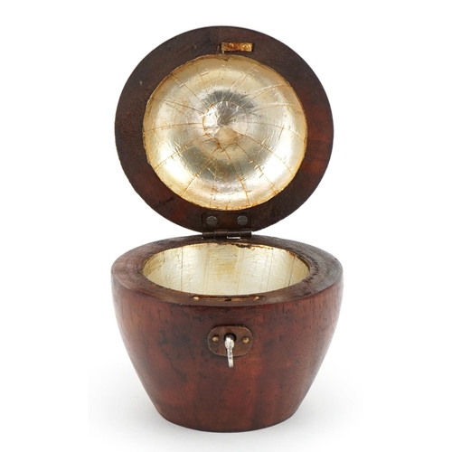 1287 - George III style treen tea caddy in the form of an apple, 12cm high