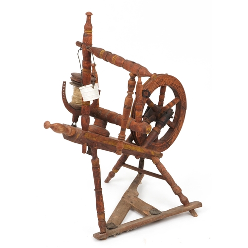 1074 - Vintage wooden spinning wheel, 83cm high