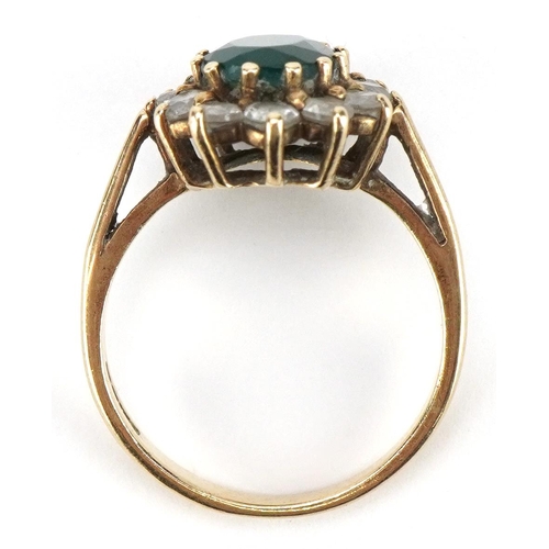 2176 - 9ct gold green and clear stone cluster ring, the green stone approximately 9.3mm x 6.9mm, size M, 3.... 