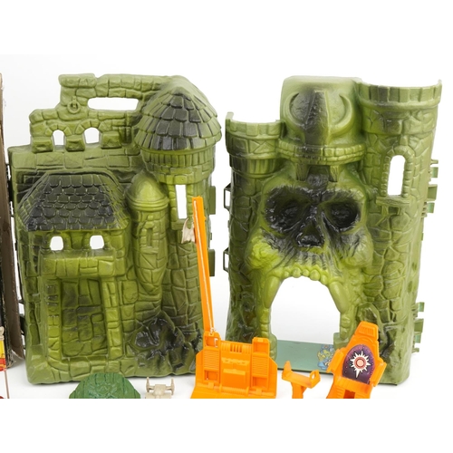 1483 - 1981 Masters of the Universe Castle Grayskull with box by Mattel number 3991