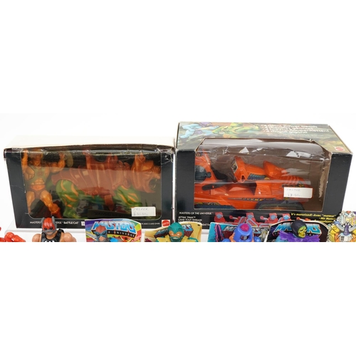 1471 - Collection of 1980s Masters of the Universe and He-Man action figures and accessories, two with boxe... 